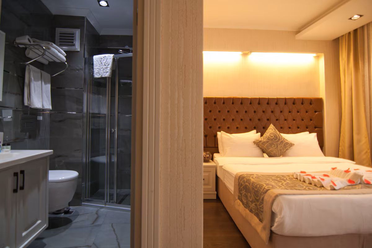 Standard Double Room 1
